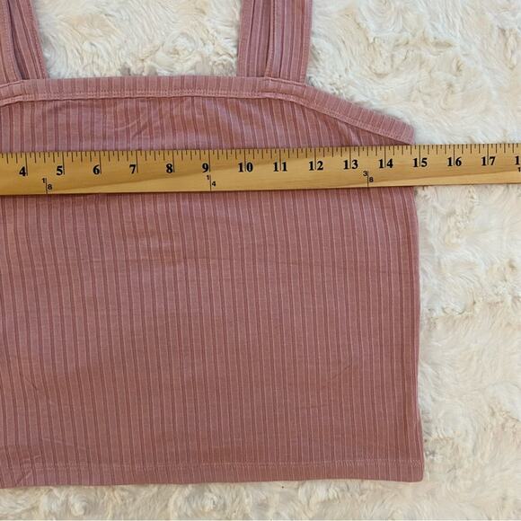 American Eagle Soft & Sexy Rib Pink Ribbed Cropped Tank Top Size Medium - Picture 5 of 6